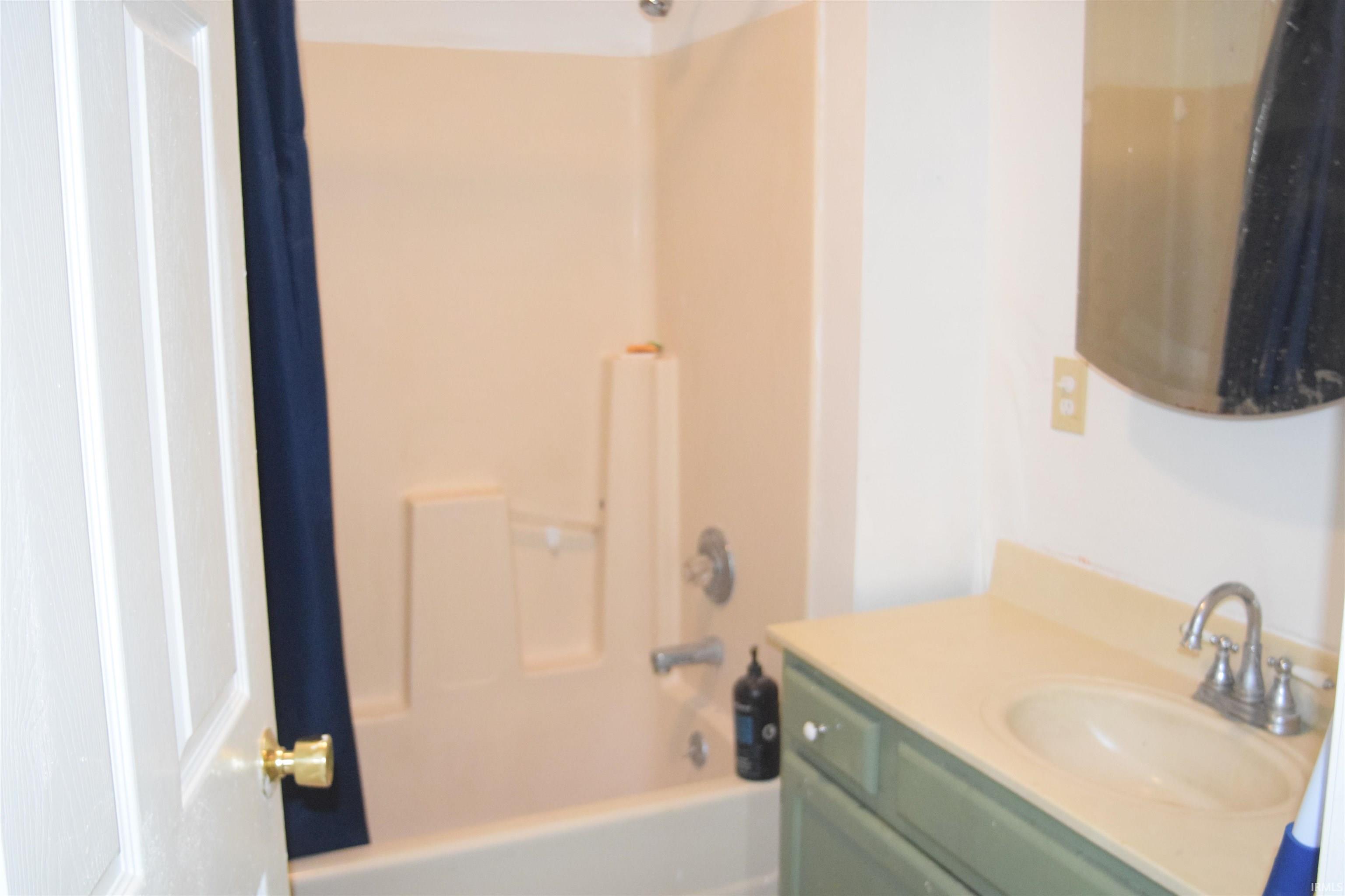 1113 West Oak Street Mitchell, IN 47446 - Photo 14 of 18