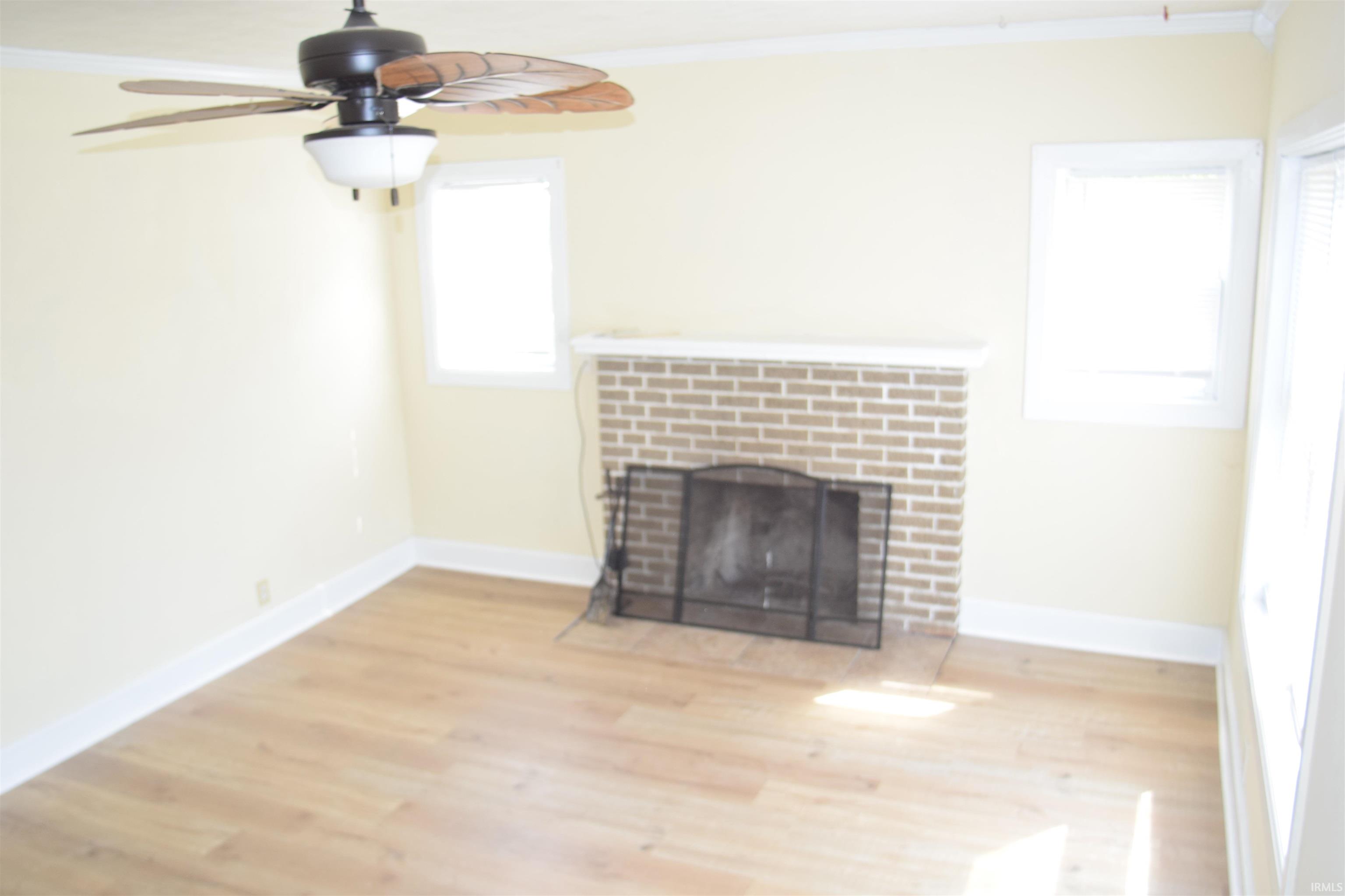 1113 West Oak Street Mitchell, IN 47446 - Photo 3 of 18