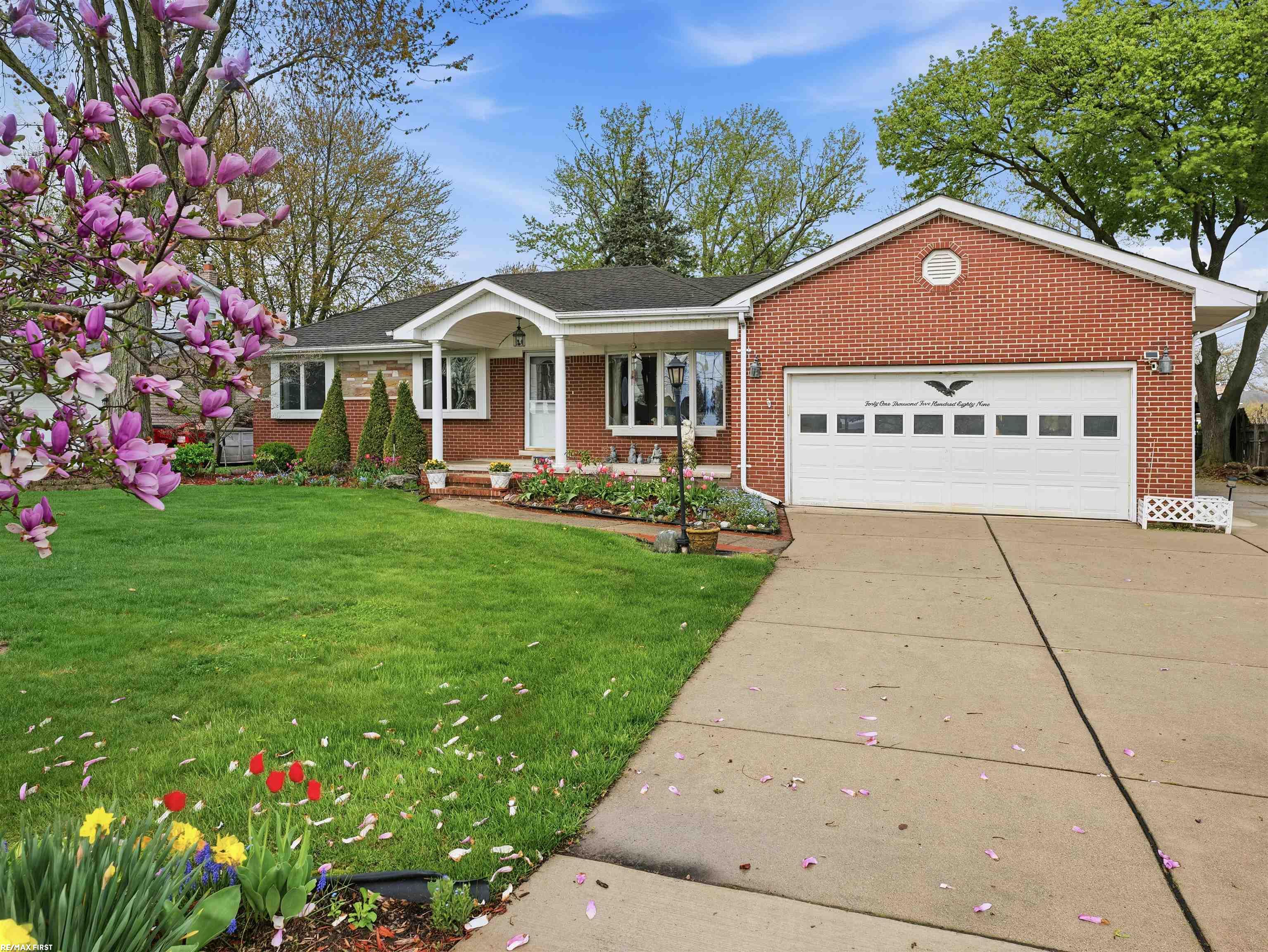 41589 Windmill Street Harrison Township, MI 48045 - Photo 41 of 41