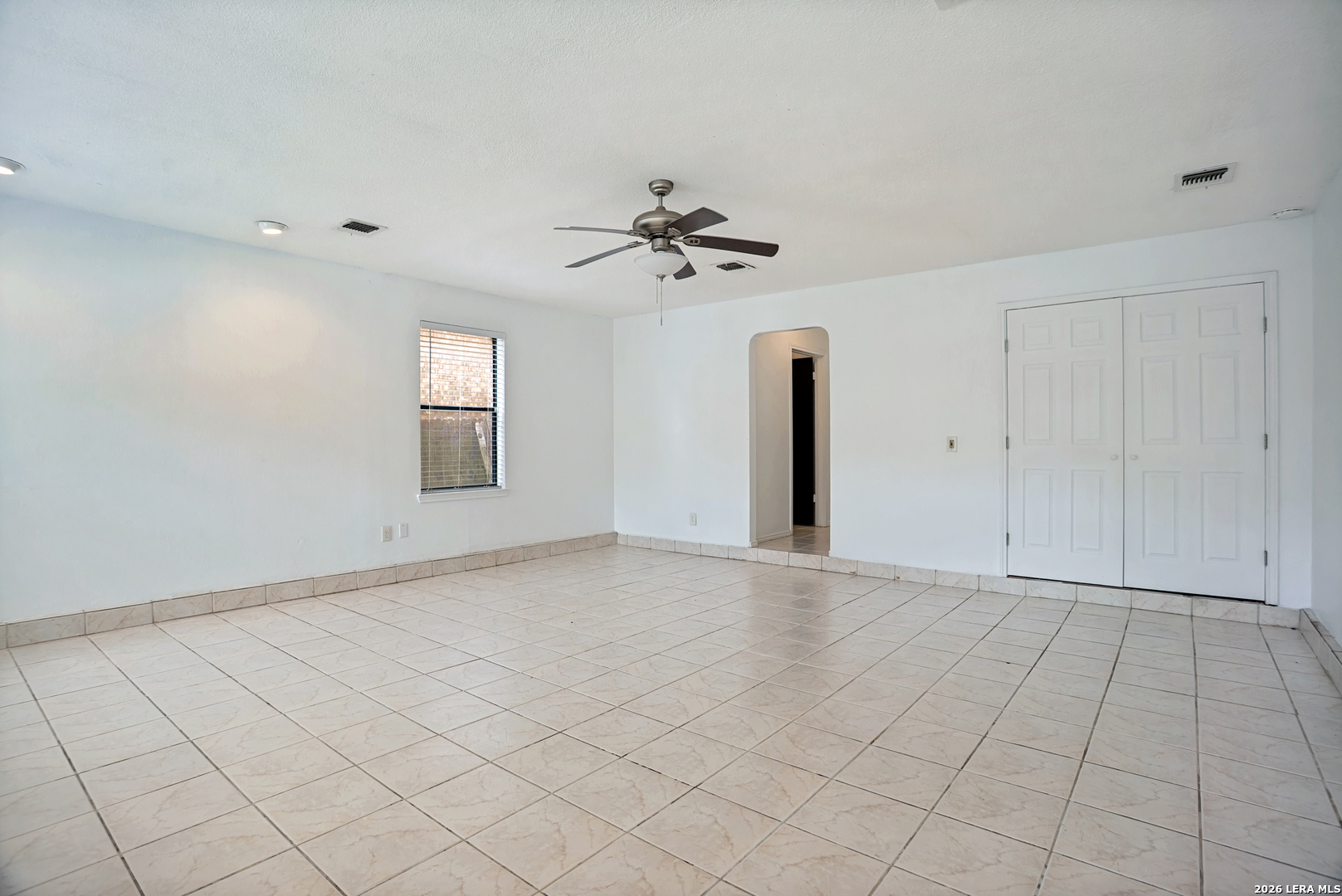 9142 Ridge Path San Antonio, TX 78250 - Photo 9 of 25