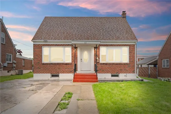 $2,695 | 813 North Kiowa Street, Allentown, PA 18109