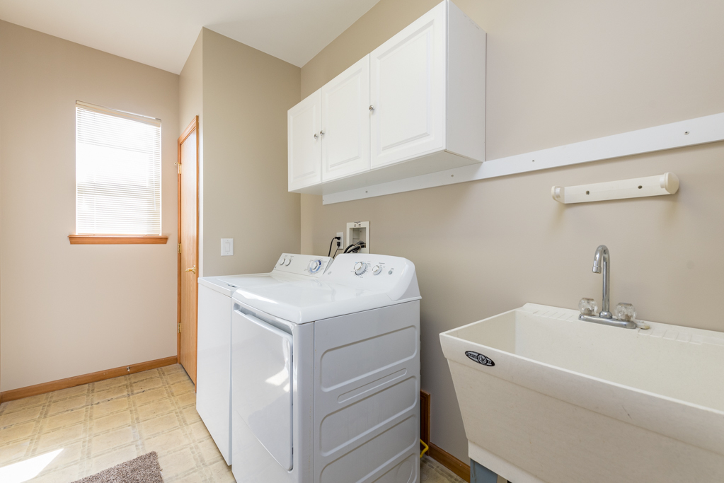3408 Stretch Run Road Grayslake, IL 60030 - Photo 10 of 15 Gallery Image 10
