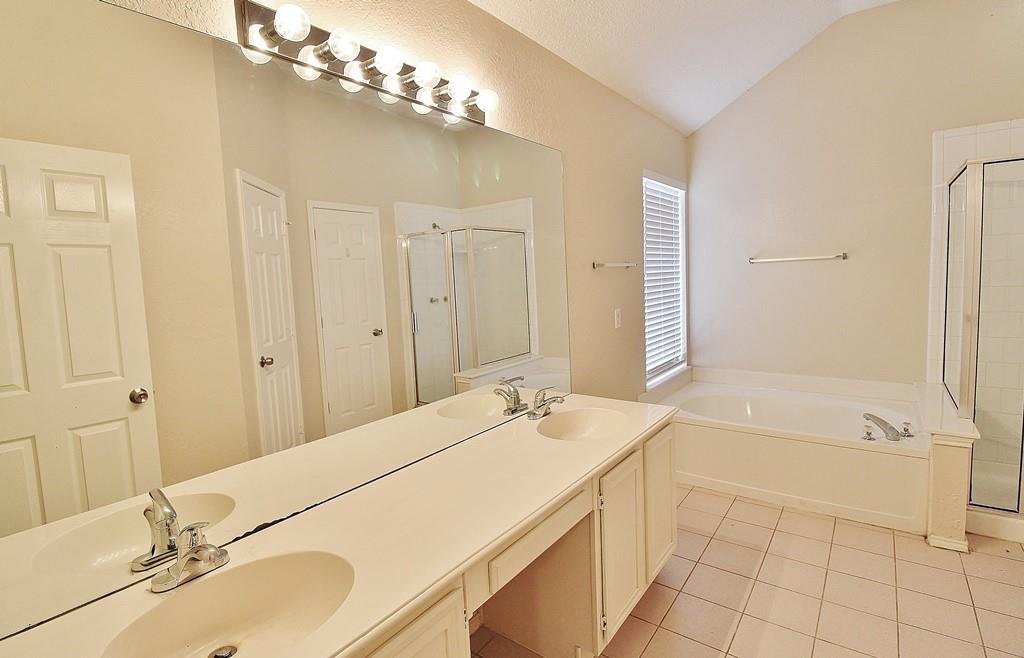 210 Ridgecrest Drive Cedar Hill, TX 75104 - Photo 12 of 13