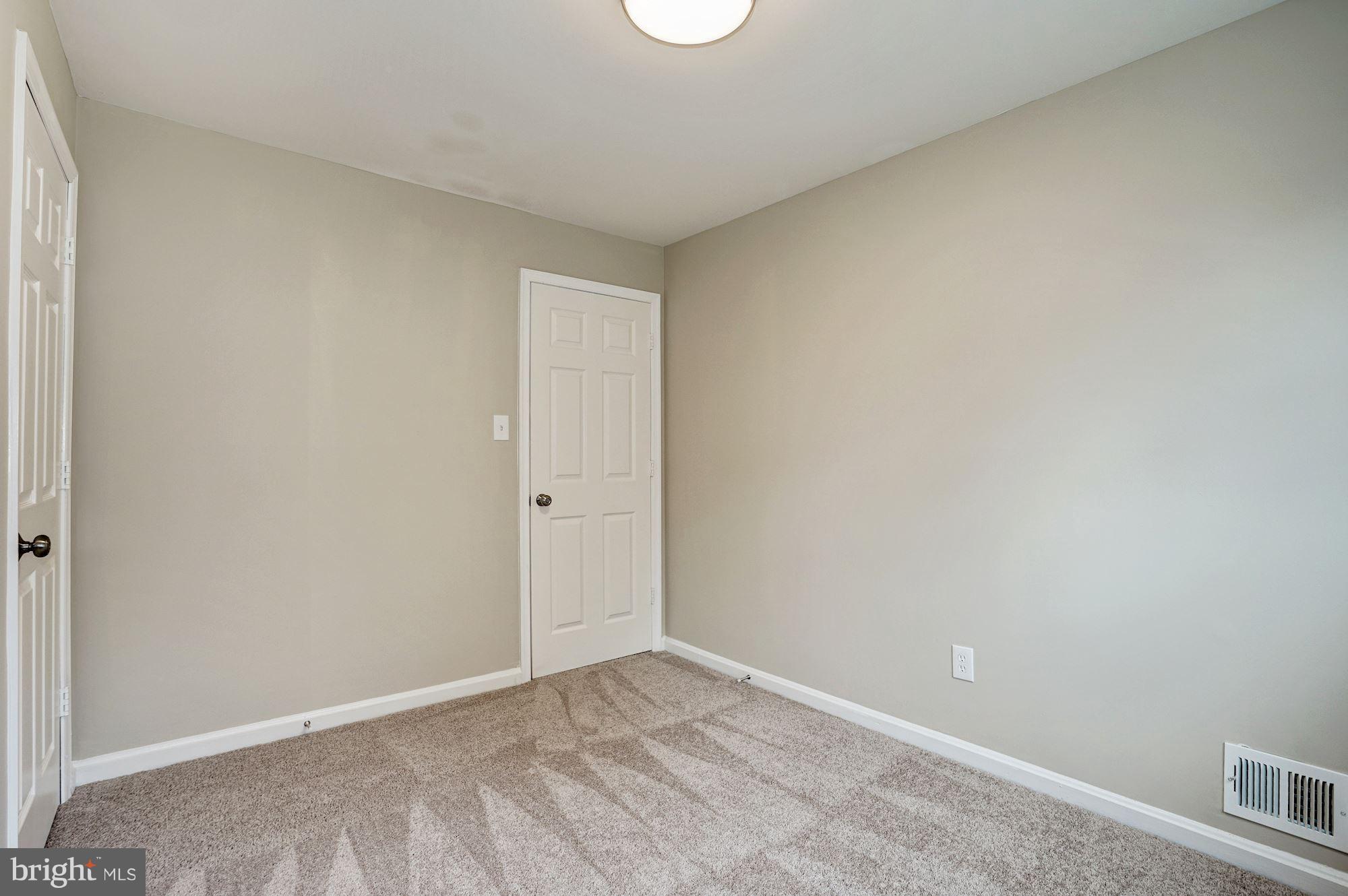5207 Cedar Road Alexandria, VA 22309 - Photo 21 of 30 Bedroom