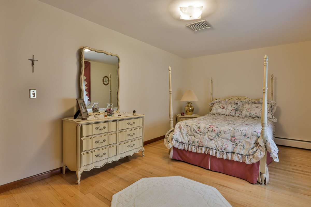 2 Todd Road Nashua, NH 03064 - Photo 34 of 35 Gallery Image 34