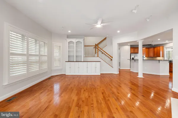 $5,950 | 9185 Topaz Street, Fairfax, VA 22031