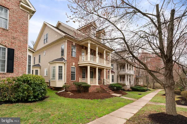 $5,950 | 9185 Topaz Street, Fairfax, VA 22031