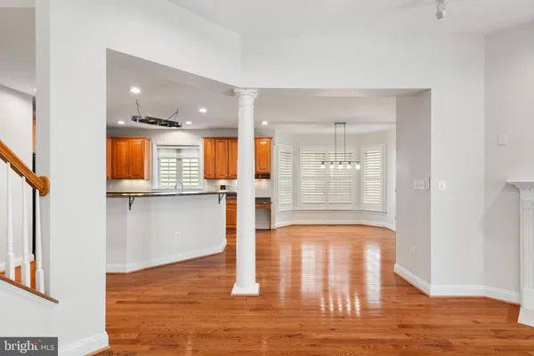 $5,950 | 9185 Topaz Street, Fairfax, VA 22031