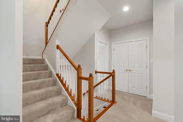 $5,950 | 9185 Topaz Street, Fairfax, VA 22031