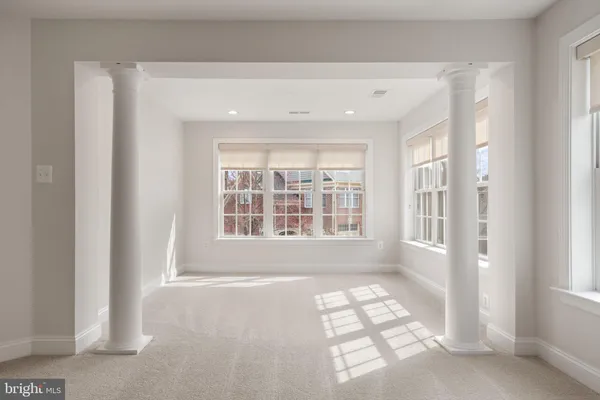 $5,950 | 9185 Topaz Street, Fairfax, VA 22031