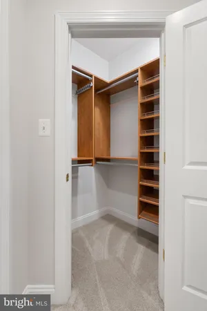 $5,950 | 9185 Topaz Street, Fairfax, VA 22031