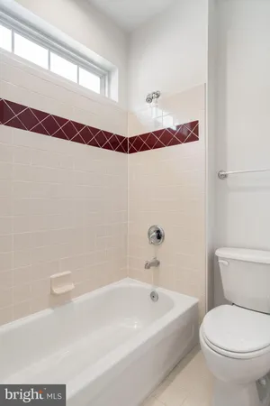 $5,950 | 9185 Topaz Street, Fairfax, VA 22031