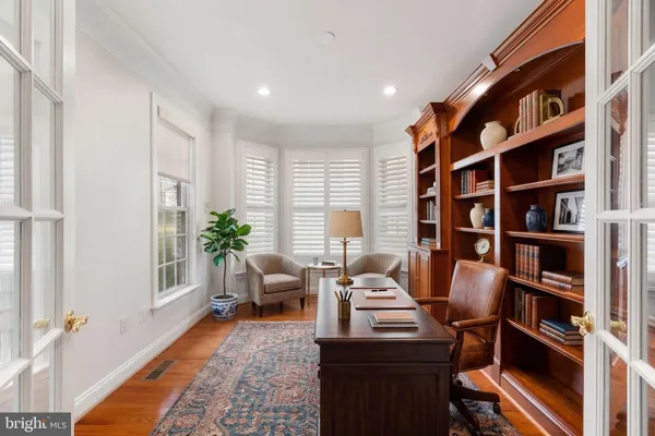 $5,950 | 9185 Topaz Street, Fairfax, VA 22031