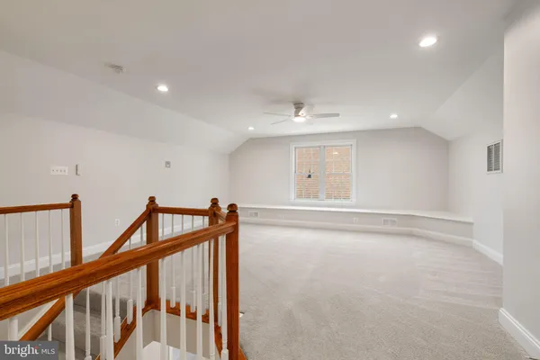 $5,950 | 9185 Topaz Street, Fairfax, VA 22031