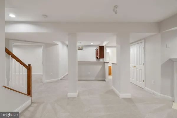 $5,950 | 9185 Topaz Street, Fairfax, VA 22031