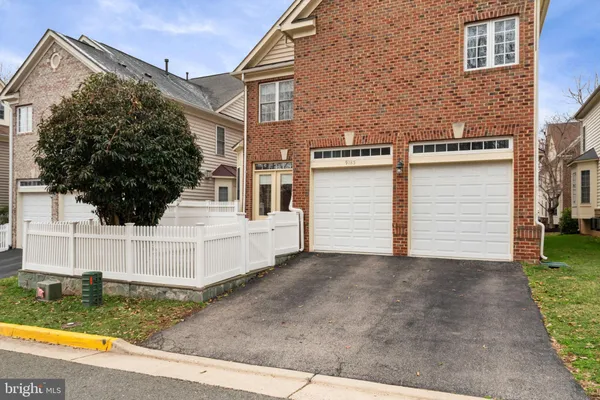 $5,950 | 9185 Topaz Street, Fairfax, VA 22031