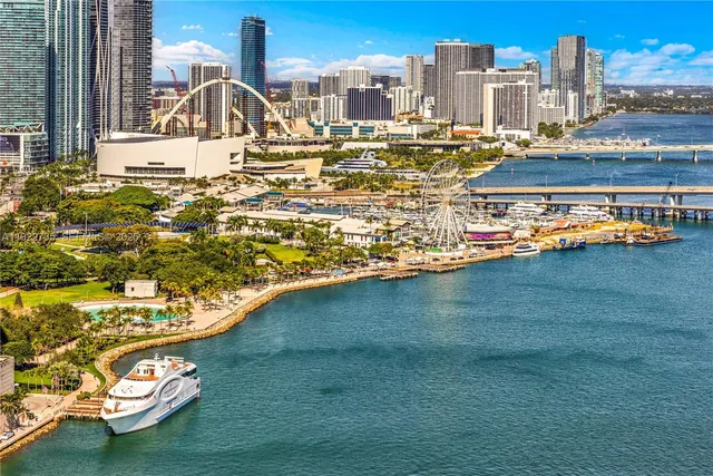 $4,300 | 808 Brickell Key Drive, Unit 3603, Miami, FL 33131