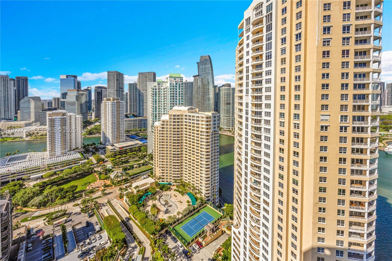 808 Brickell Key Drive, Unit 3603 Miami, FL 33131 - Photo 27 of 29