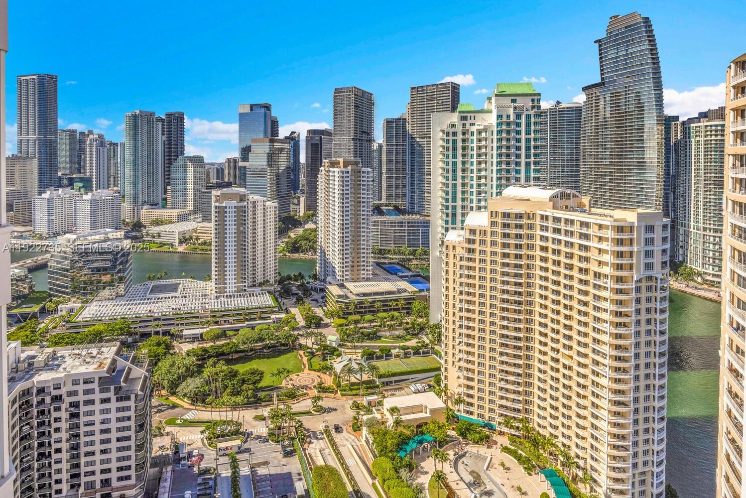 808 Brickell Key Drive, Unit 3603 Miami, FL 33131 - Photo 7 of 29