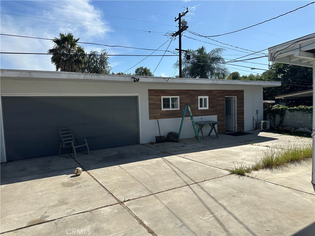 3432 Russell Street Riverside, CA 92501 - Photo 13 of 20 ADU Front Door and Garage