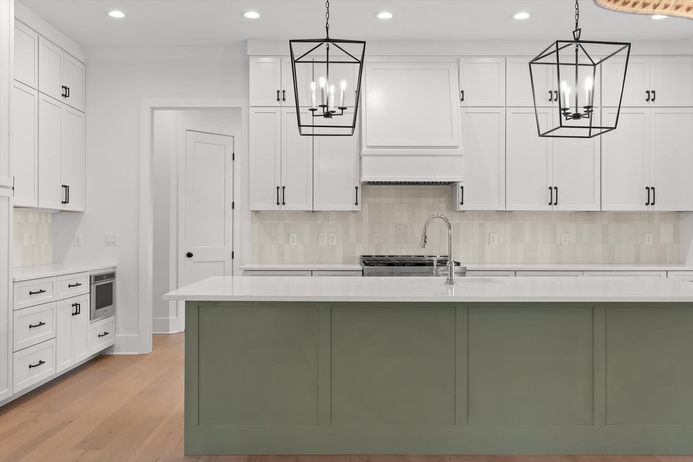 7524 Sawyer Road Signal Mountain, TN 37377 - Photo 11 of 53 19-Sawyer-18