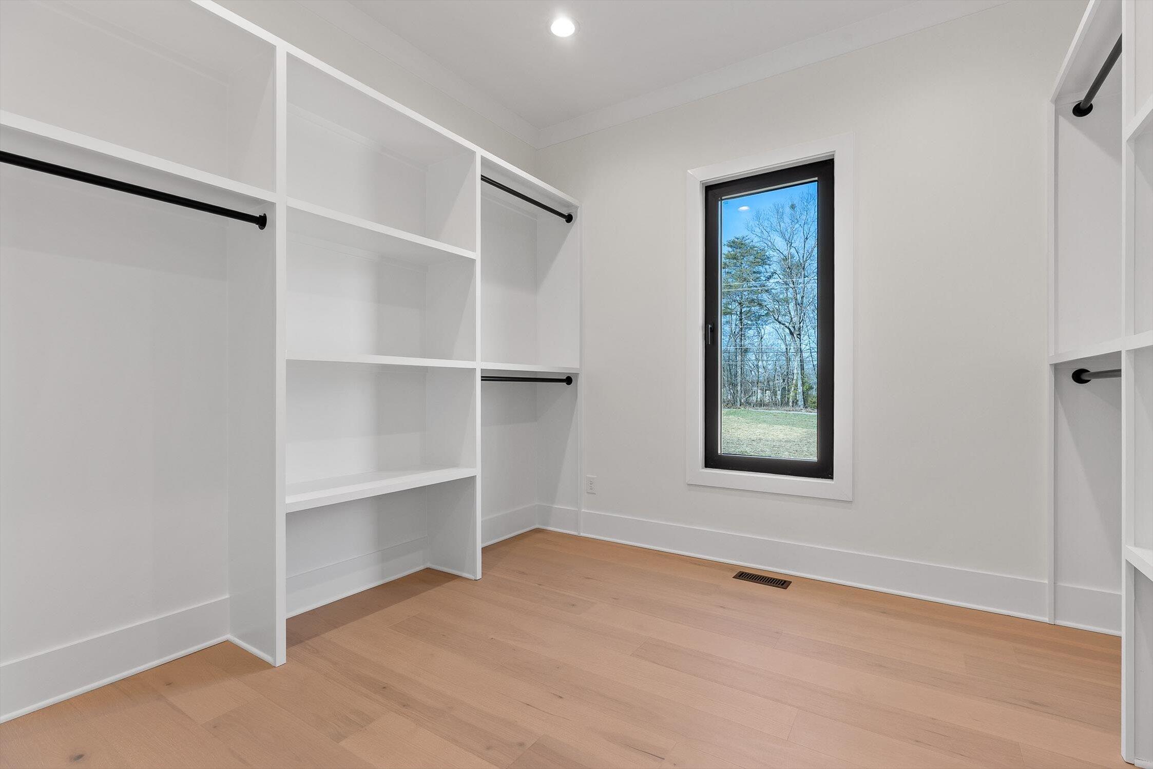 7524 Sawyer Road Signal Mountain, TN 37377 - Photo 25 of 53 41-Sawyer-40