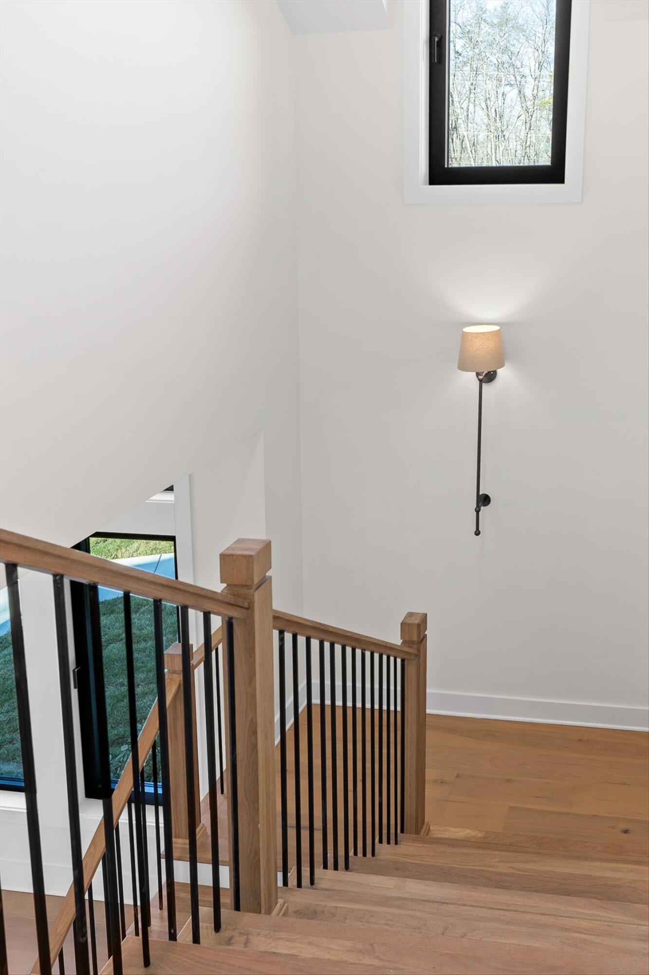 7524 Sawyer Road Signal Mountain, TN 37377 - Photo 28 of 53 06-Sawyer-5