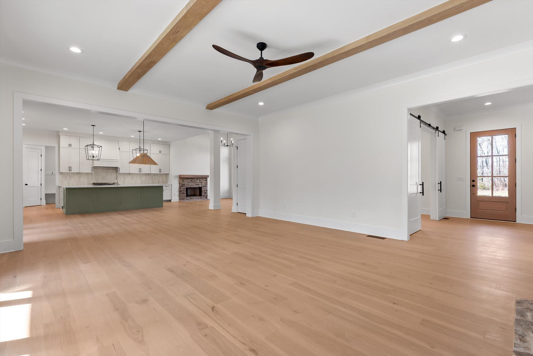 7524 Sawyer Road Signal Mountain, TN 37377 - Photo 3 of 53 32-Sawyer-31