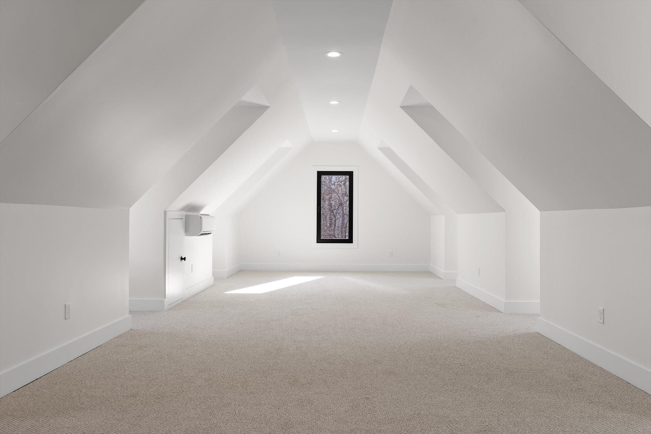 7524 Sawyer Road Signal Mountain, TN 37377 - Photo 37 of 53 02-Sawyer-1