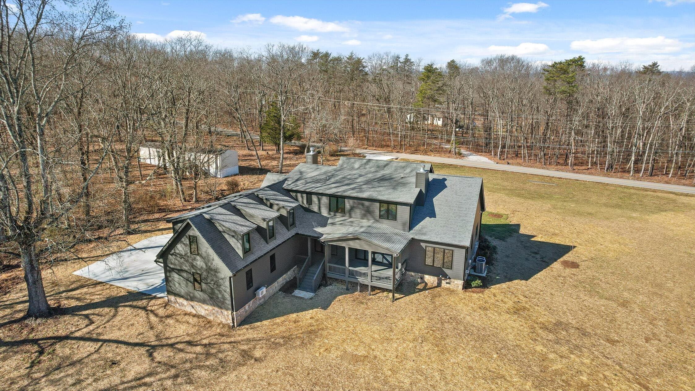 7524 Sawyer Road Signal Mountain, TN 37377 - Photo 43 of 53 48-Sawyer-47