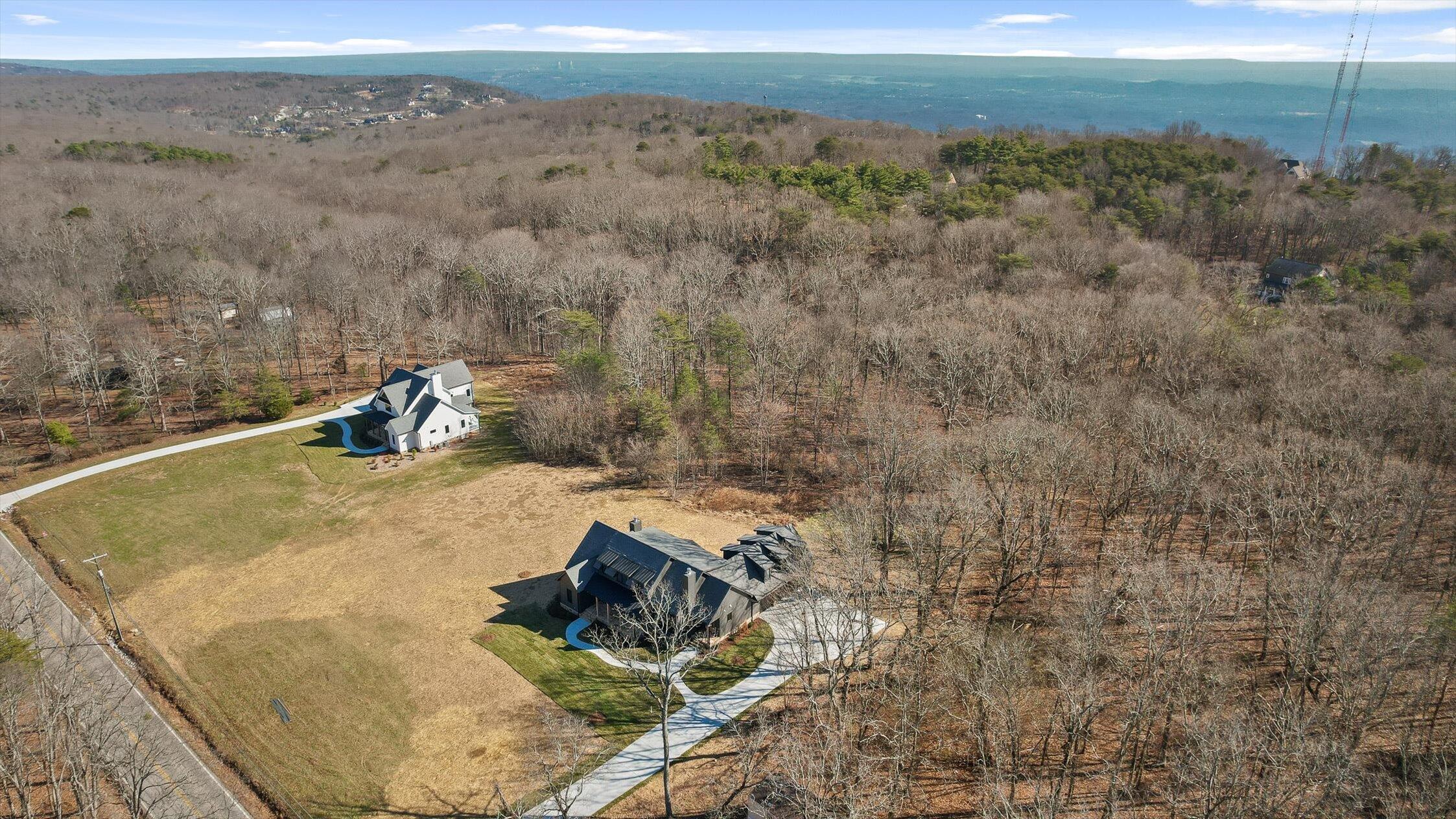 7524 Sawyer Road Signal Mountain, TN 37377 - Photo 48 of 53 53-Sawyer-52