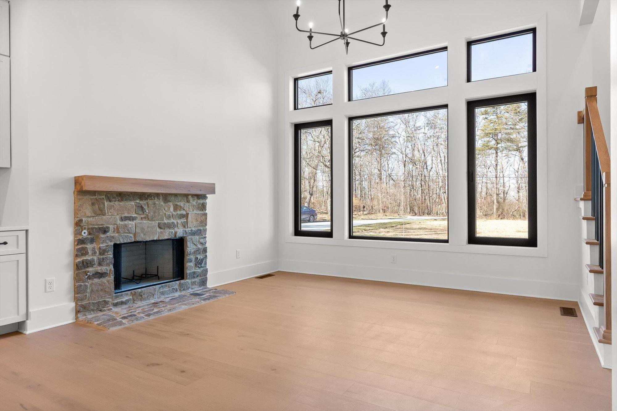 7524 Sawyer Road Signal Mountain, TN 37377 - Photo 8 of 53 13-Sawyer-12