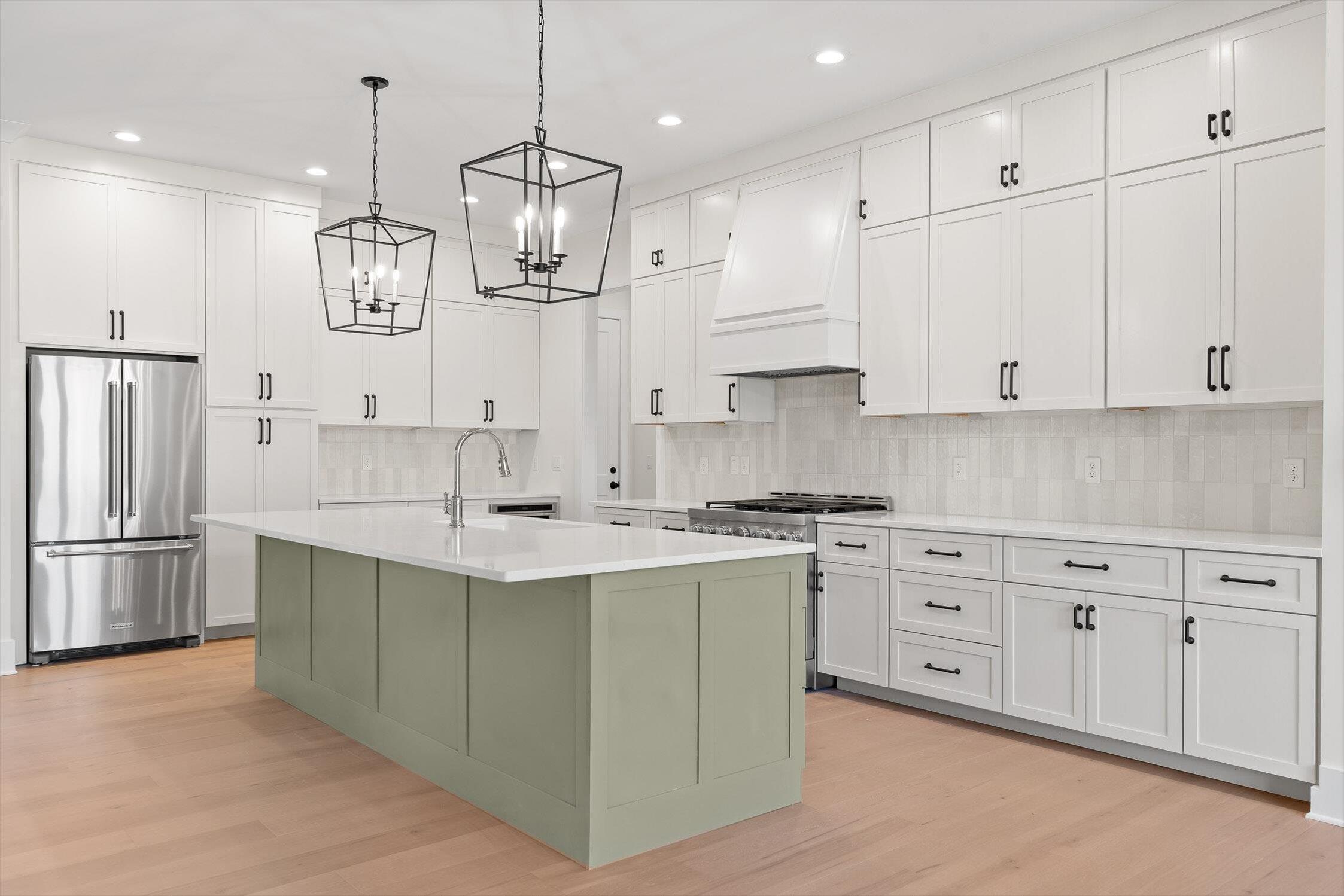 7524 Sawyer Road Signal Mountain, TN 37377 - Photo 10 of 53 18-Sawyer-17