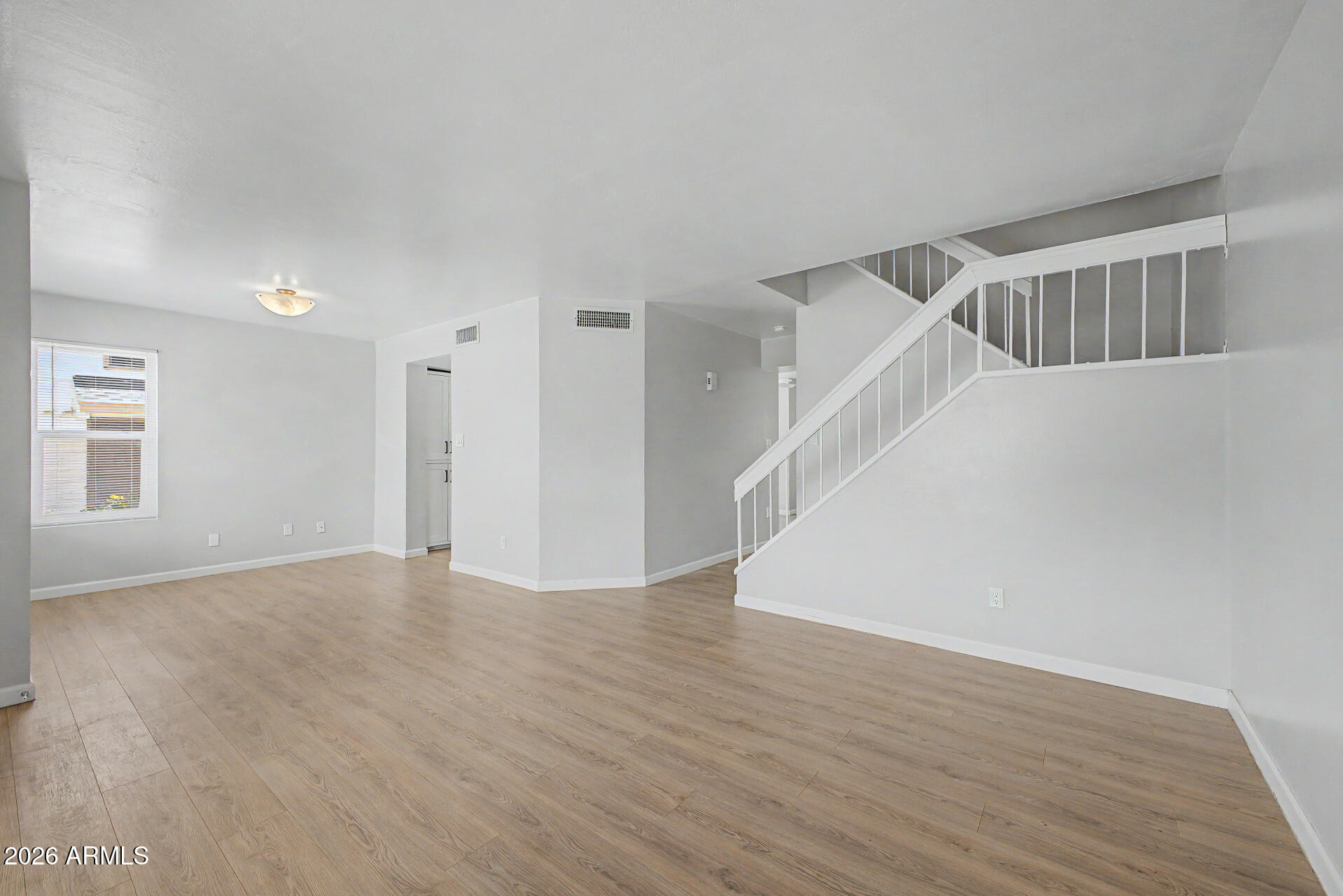 2455 East Broadway Road, Unit 78 Mesa, AZ 85204 - Photo 4 of 41 Large LIving Space