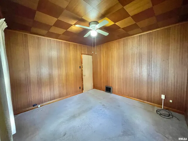 $50,000 | 602 East Main Street, Christopher, IL 62822