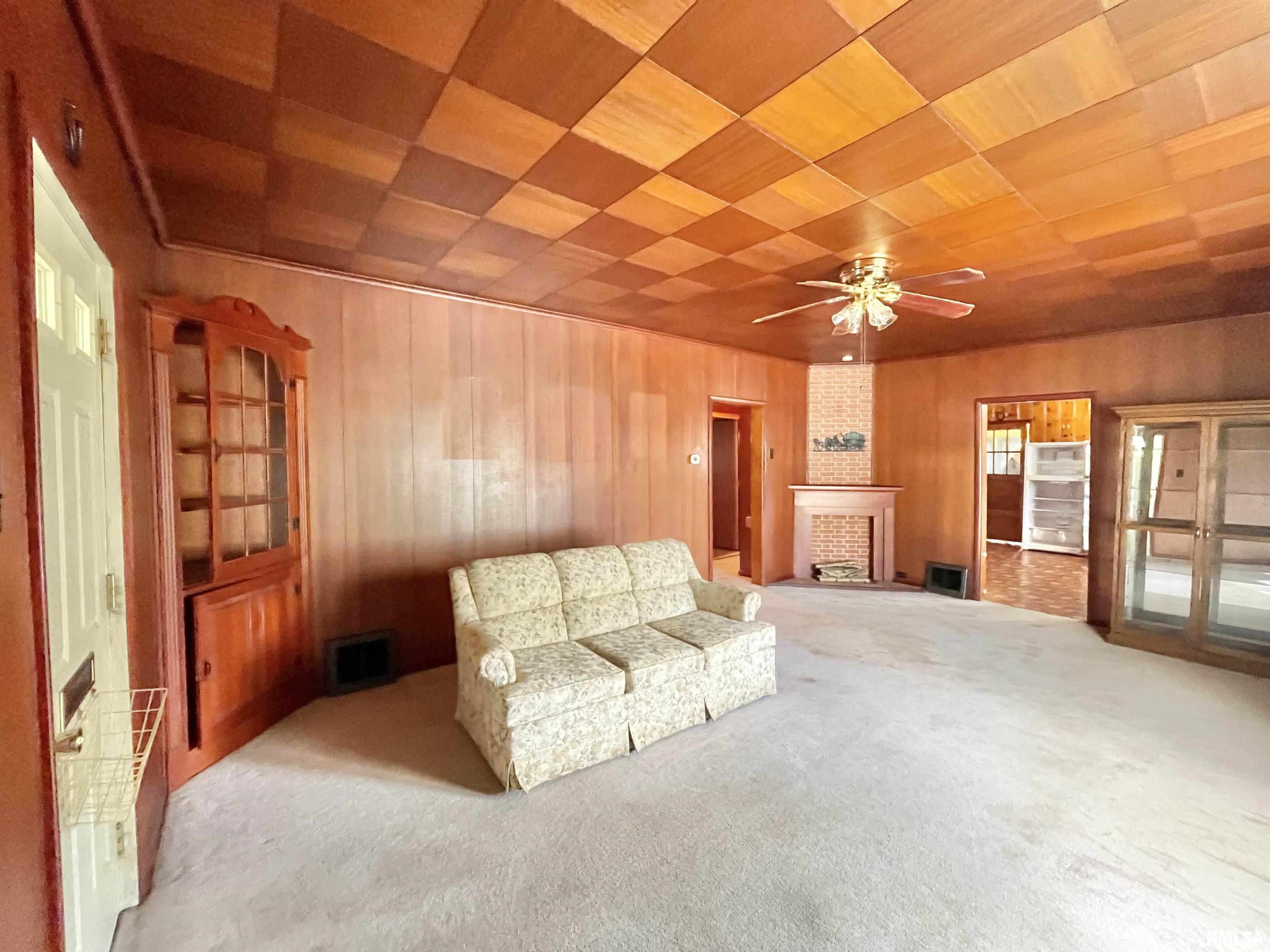 602 East Main Street Christopher, IL 62822 - Photo 2 of 28