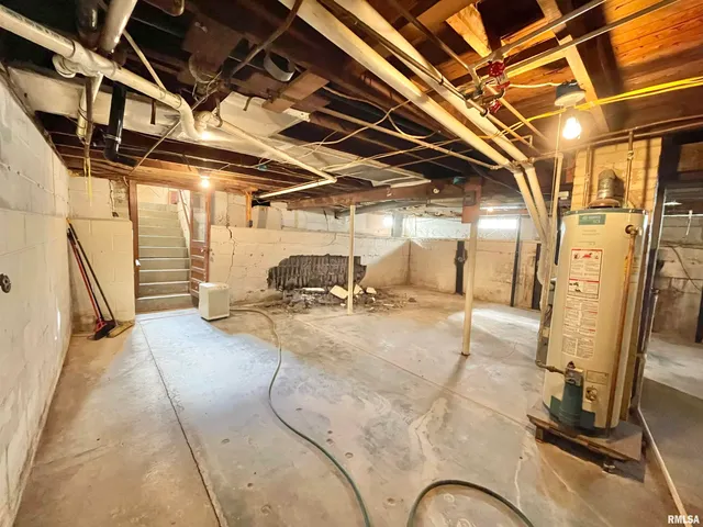 $50,000 | 602 East Main Street, Christopher, IL 62822