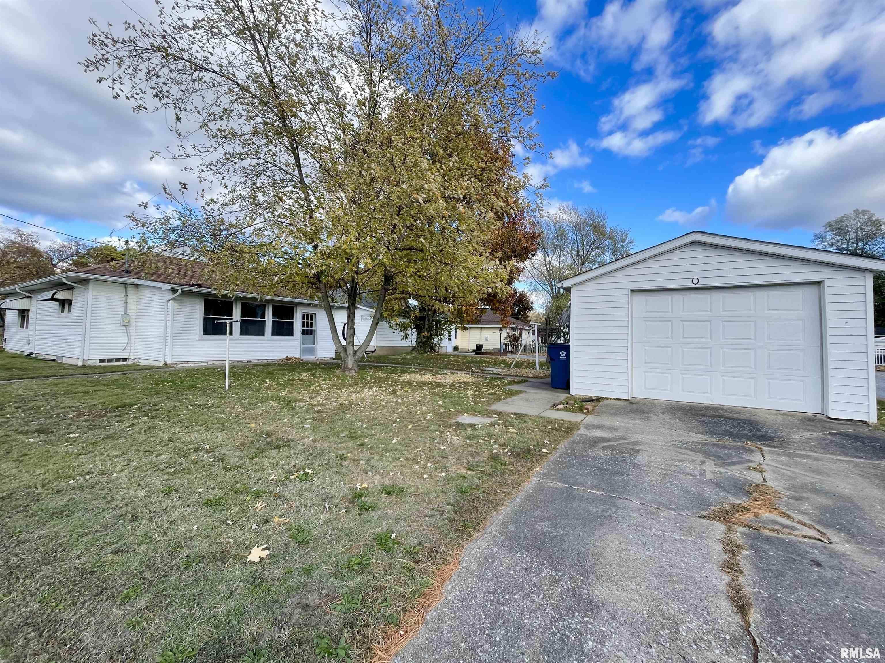 602 East Main Street Christopher, IL 62822 - Photo 26 of 28