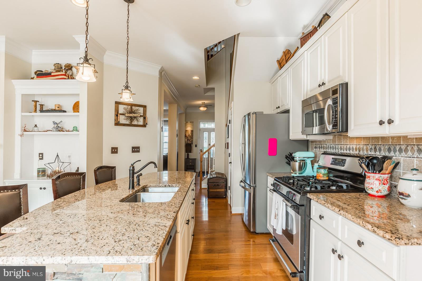 9002 Ribbon Falls Loop Bristow, VA 20136 - Photo 6 of 30 Kitchen