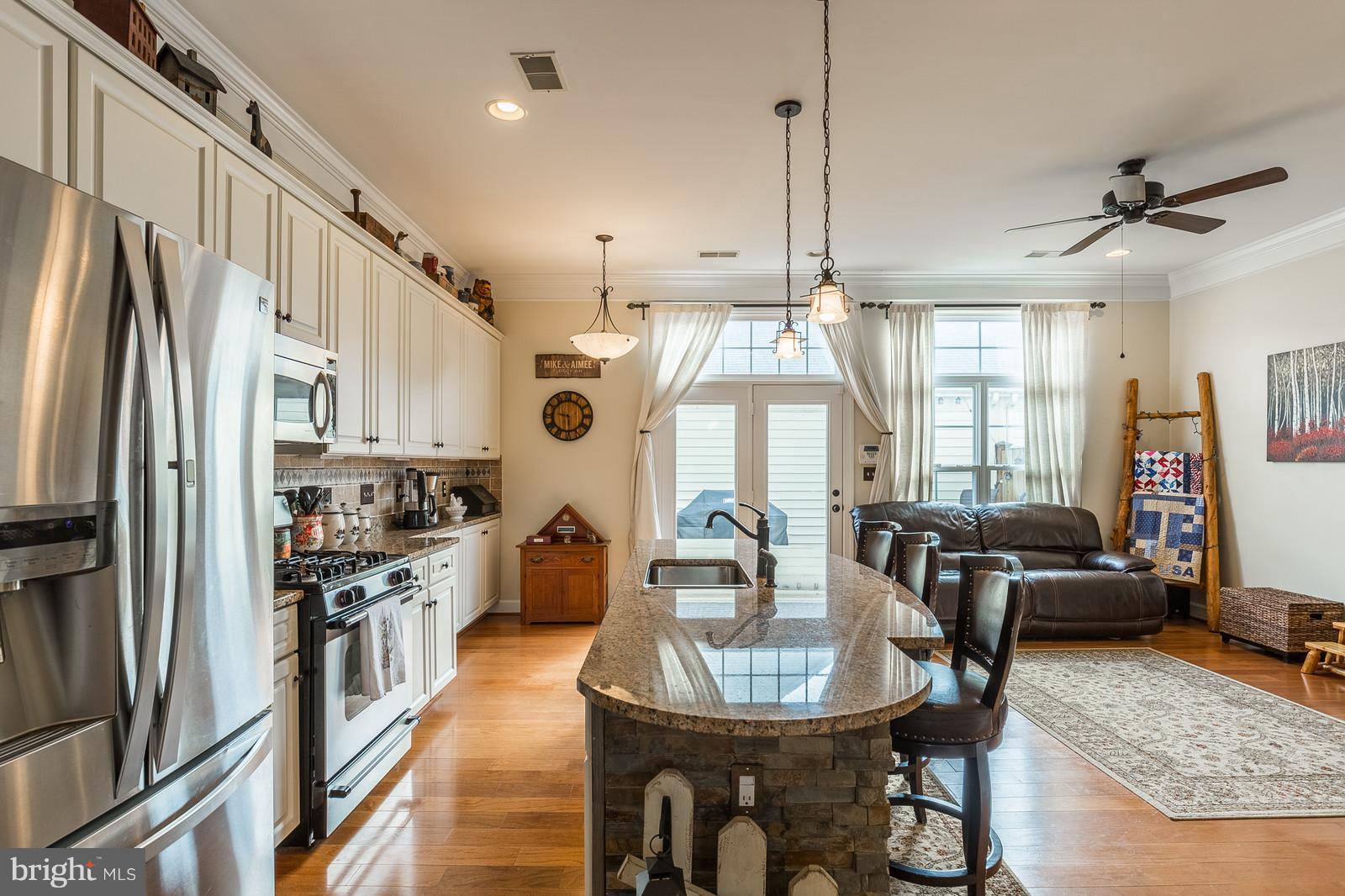 9002 Ribbon Falls Loop Bristow, VA 20136 - Photo 7 of 30 Kitchen