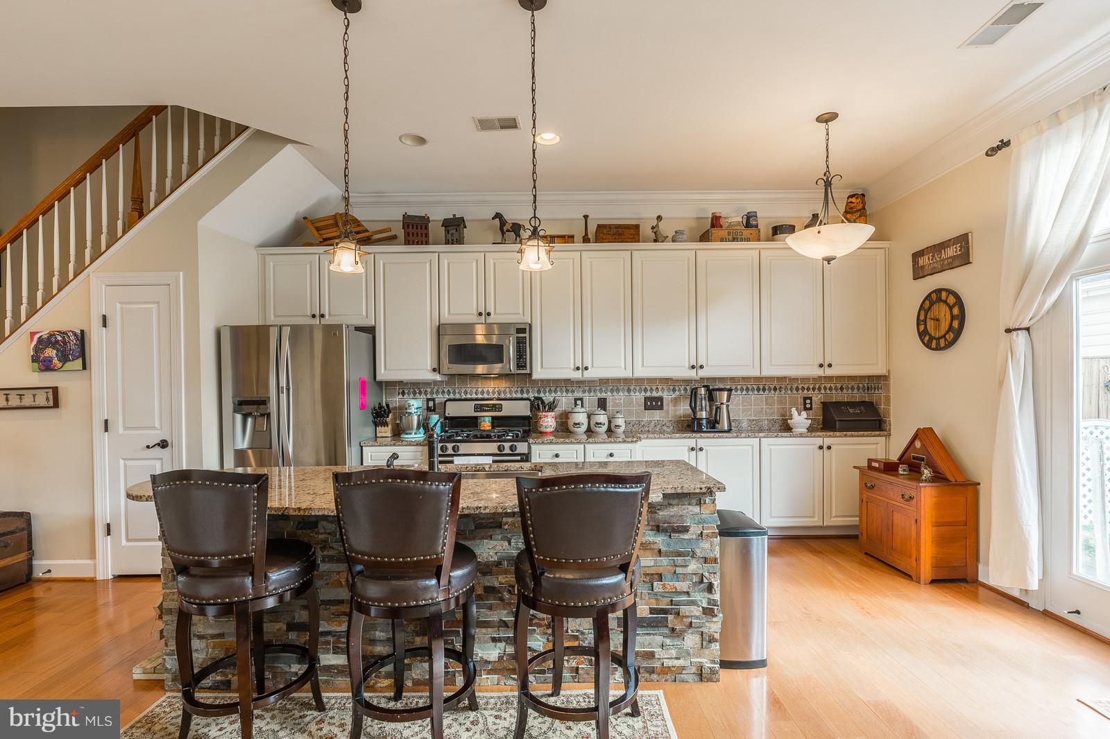 9002 Ribbon Falls Loop Bristow, VA 20136 - Photo 8 of 30 Kitchen