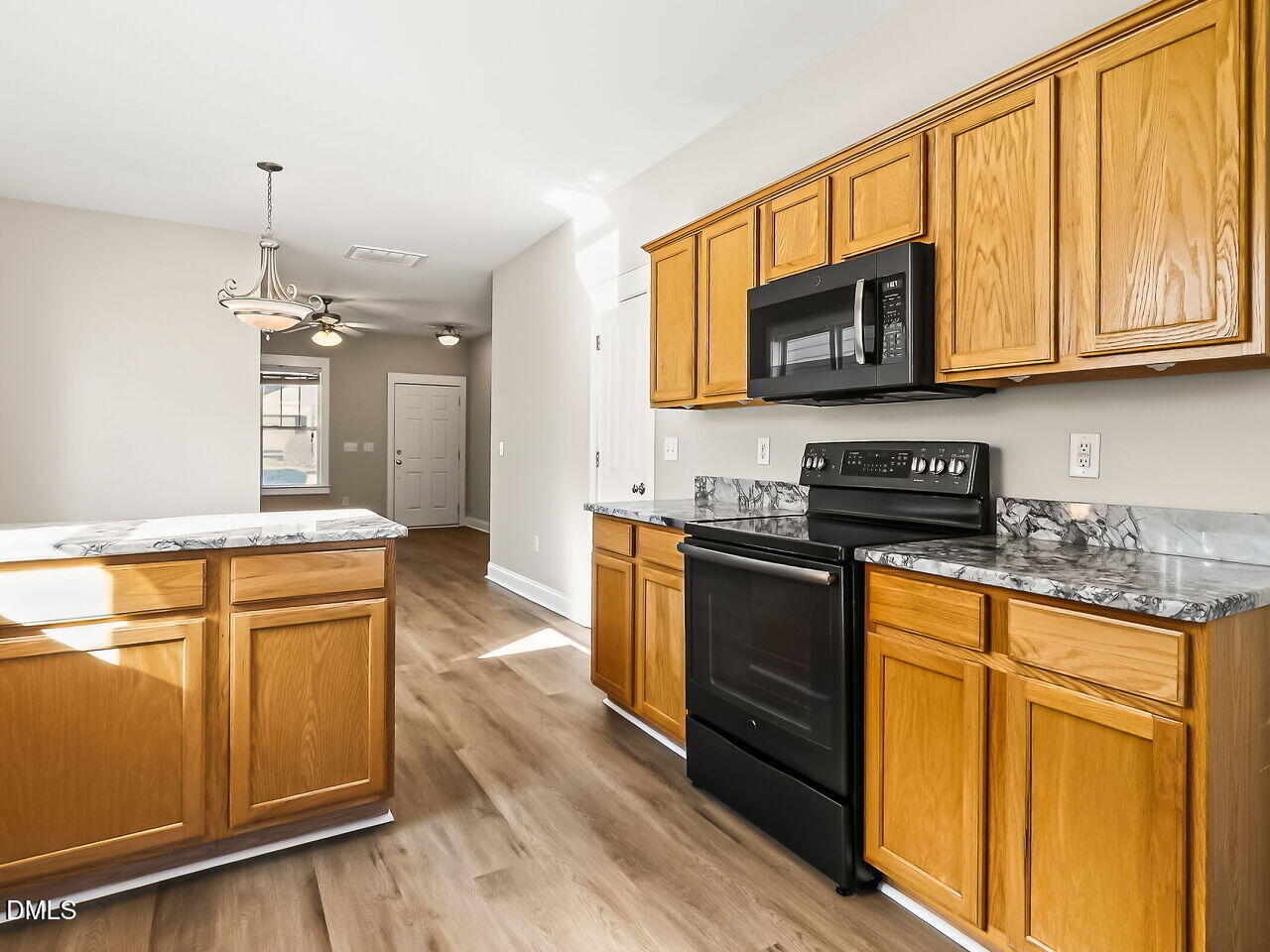 10916 Connally Lane Raleigh, NC 27614 - Photo 13 of 25 013-1280x960-kitchen