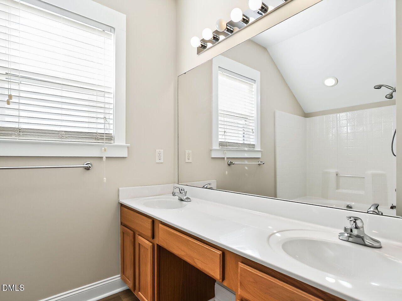 10916 Connally Lane Raleigh, NC 27614 - Photo 21 of 25 021-1280x960-bathroom