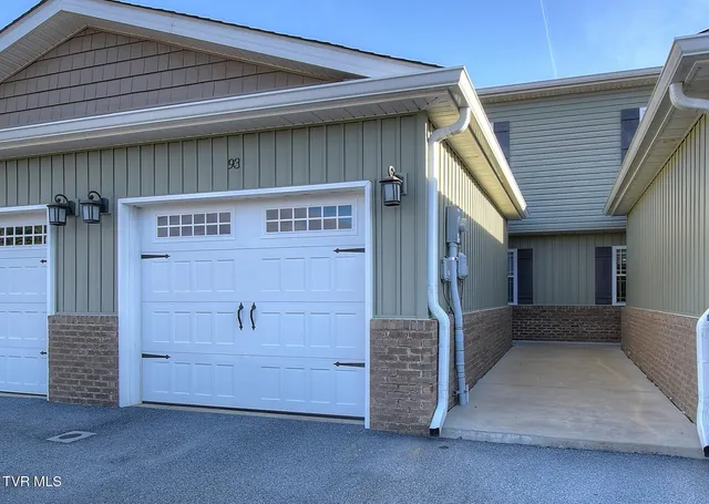 $1,600 | 95 Chucks Alley, Unit 1R, Jonesborough, TN 37659