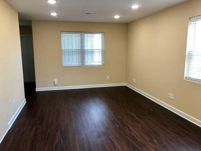 $1,600 | 95 Chucks Alley, Unit 1R, Jonesborough, TN 37659