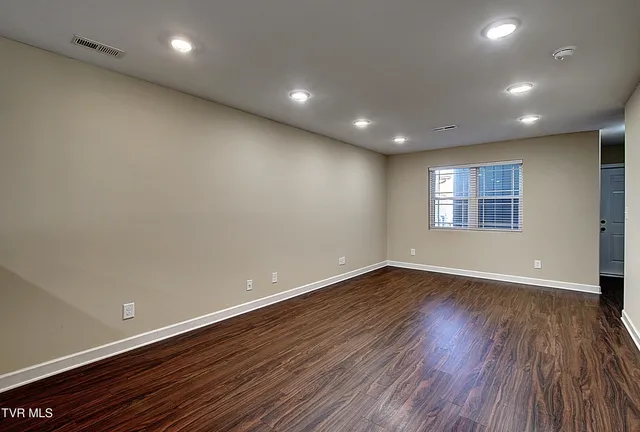 $1,600 | 95 Chucks Alley, Unit 1R, Jonesborough, TN 37659