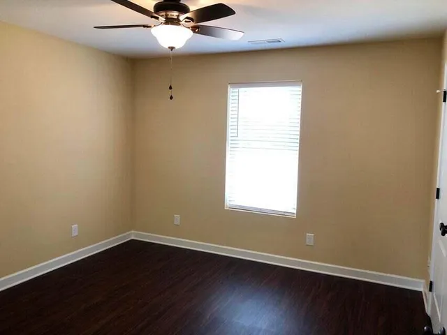 $1,600 | 95 Chucks Alley, Unit 1R, Jonesborough, TN 37659