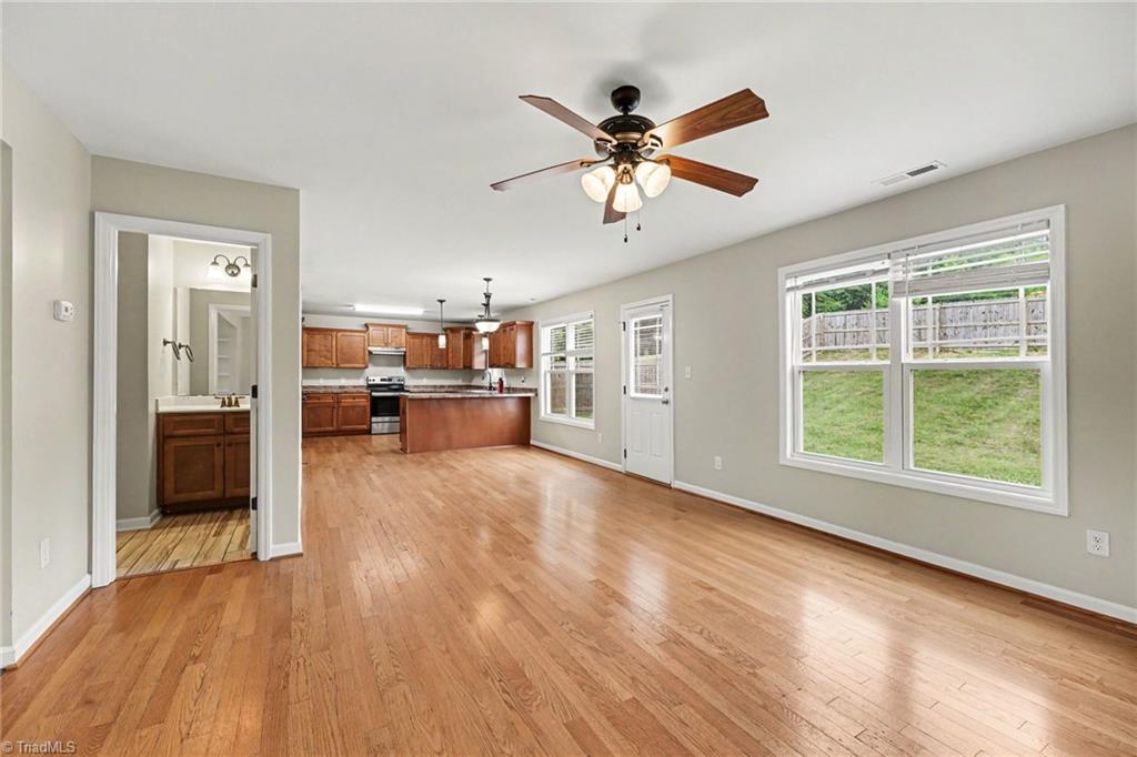 512 Paul Kennedy Road Thomasville, NC 27360 - Photo 6 of 19