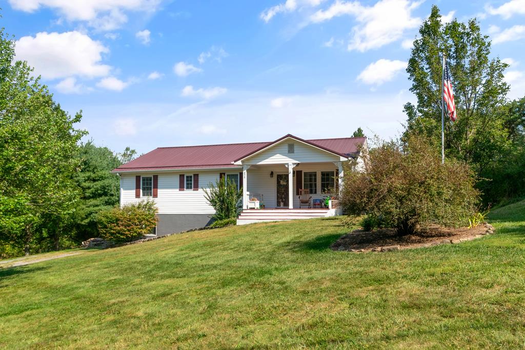 898 Spraker Road Crockett, VA 24323 - Photo 1 of 52 Gallery Image 1