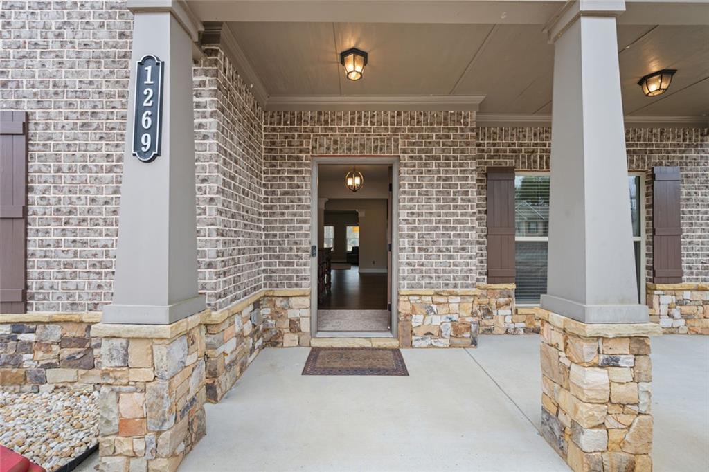 1269 Victoria Walk Lane Dacula, GA 30019 - Photo 3 of 46